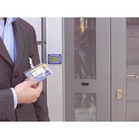 DURABLE Namensschild DOPPELBOX mit Clip, transparent