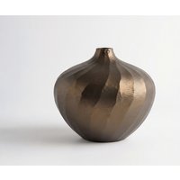 Vase Torvia B20 x T20 x H19 cm Aluminium Aurum Satin Handgemacht