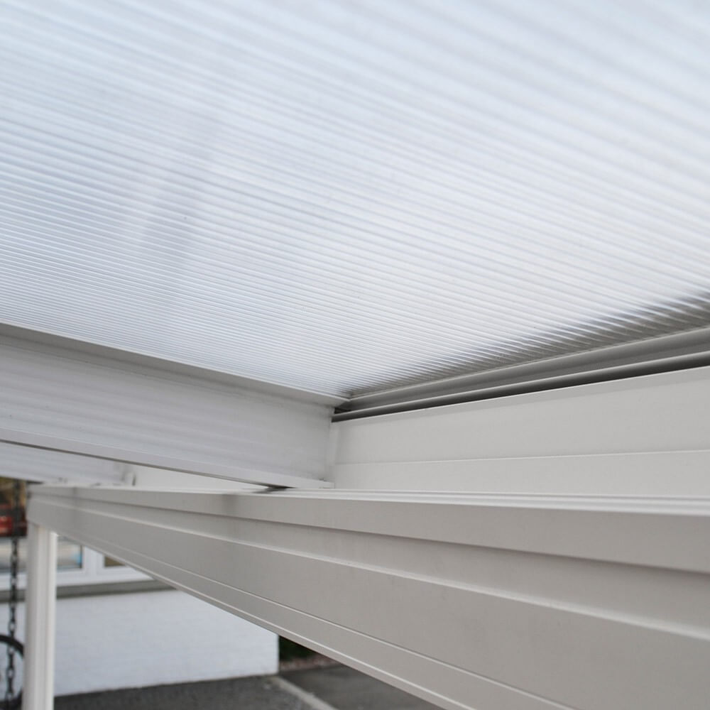 Terrassenüberdachung 557 / 564 x 303 / 300 x 278 / 226 cm Weiß – Bild 5