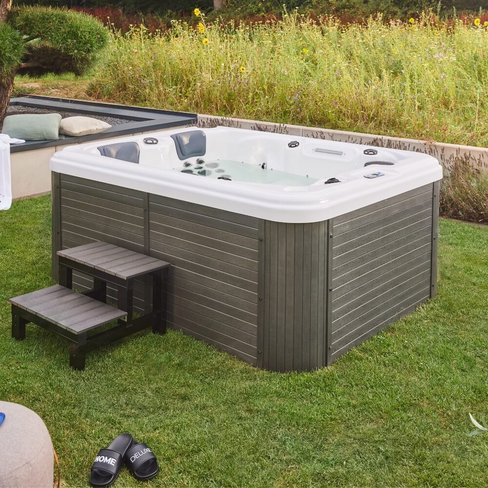 Outdoor Whirlpool BEACH - Mit Treppe und Thermoabdeckung – Bild 3