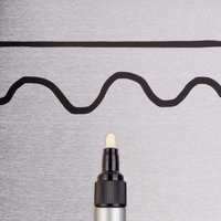 SAKURA Permanent-Marker Paint Marker halogenarm, schwarz – Bild 2