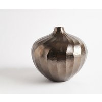 Vase Torvia B20 x T20 x H19 cm Aluminium Mokka Bronze Handgemacht