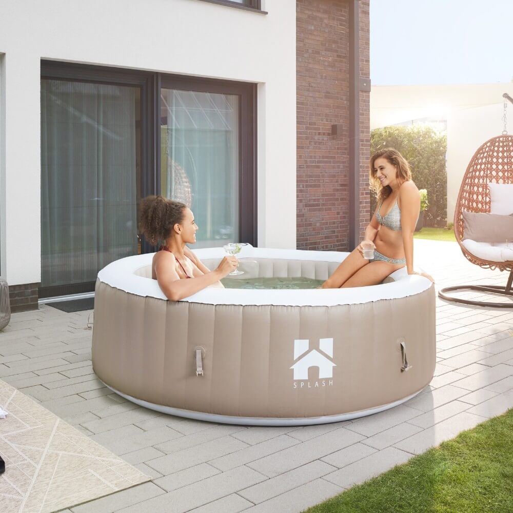 Outdoor Whirlpool inkl. Kissen, Getränkehalter und Sonnendach SPLASH - Ø208 cm 6 Personen Beige – Bild 5