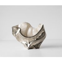 Schale Valena B39 x T17 x H29 cm Aluminium Platin Opal Handgemacht